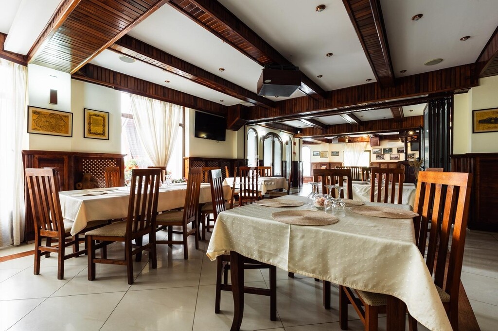 Cabana Turistică Băile Oglinzi