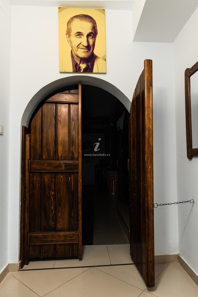 Cabana Turistică Băile Oglinzi