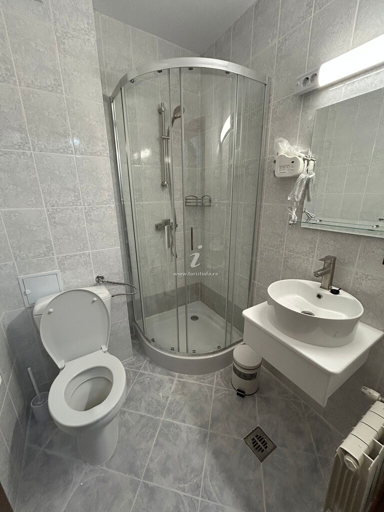 Camere de închiriat Montana Inn