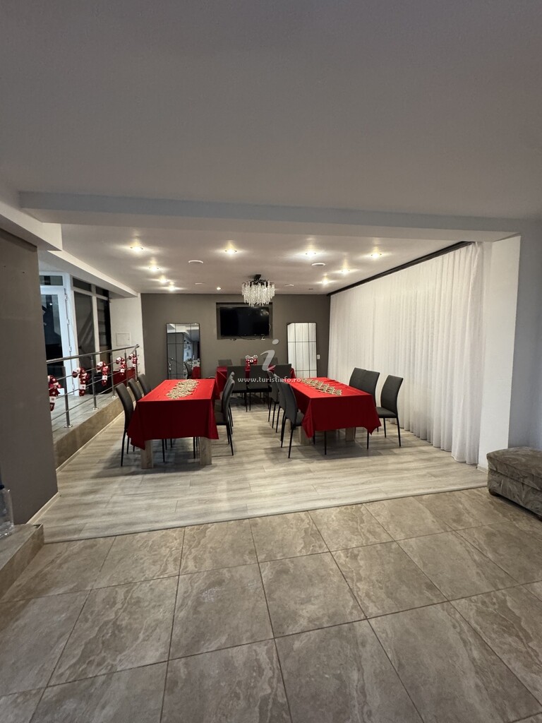 Camere de închiriat Acasă La Moșul