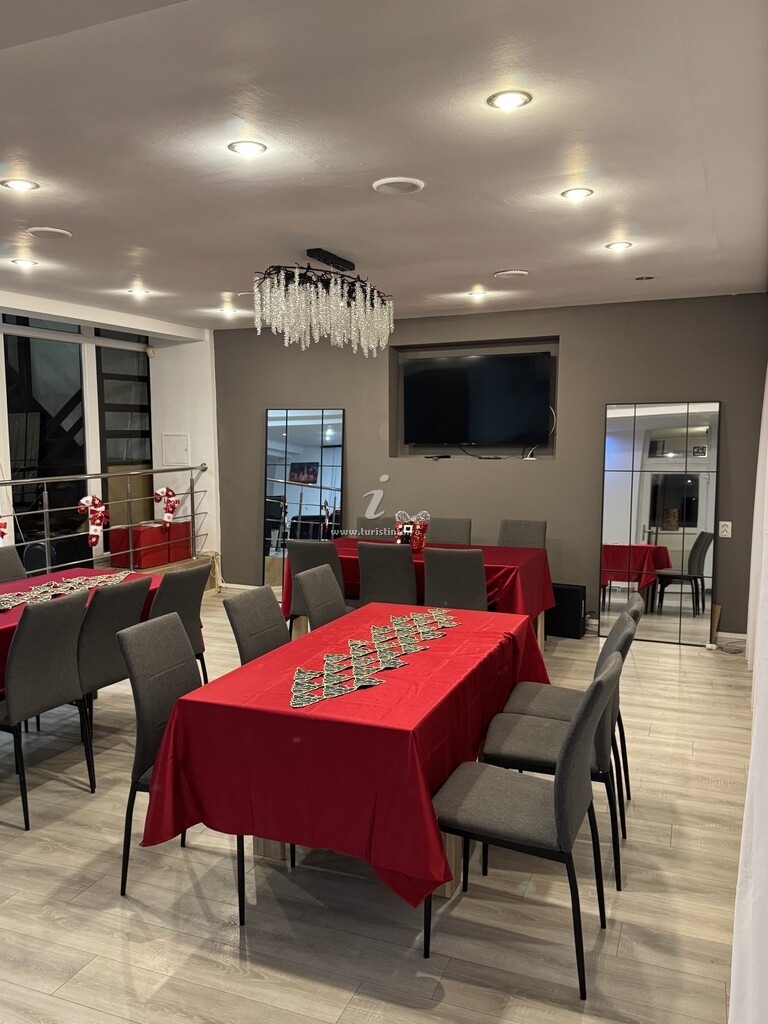 Camere de închiriat Acasă La Moșul