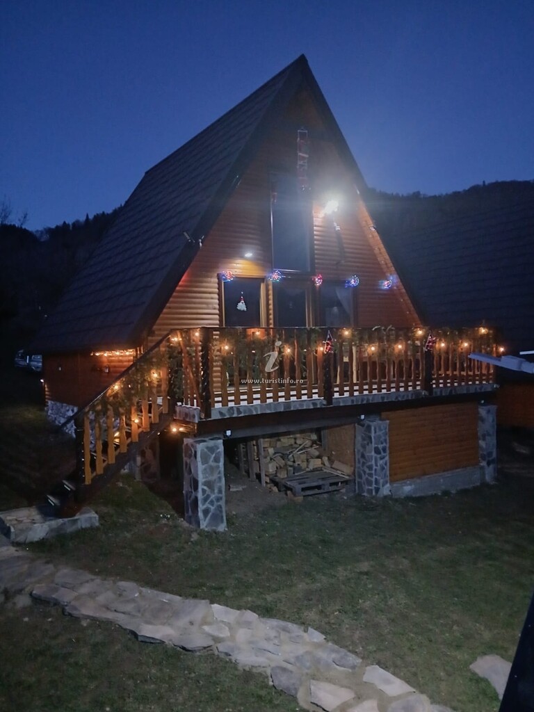 A-frame Raul