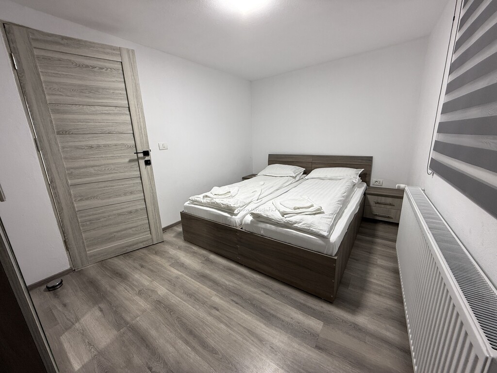 Casa Lupilor 2 Vidraru