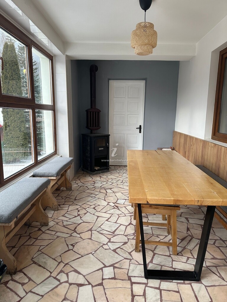 Cabana Cheița 305