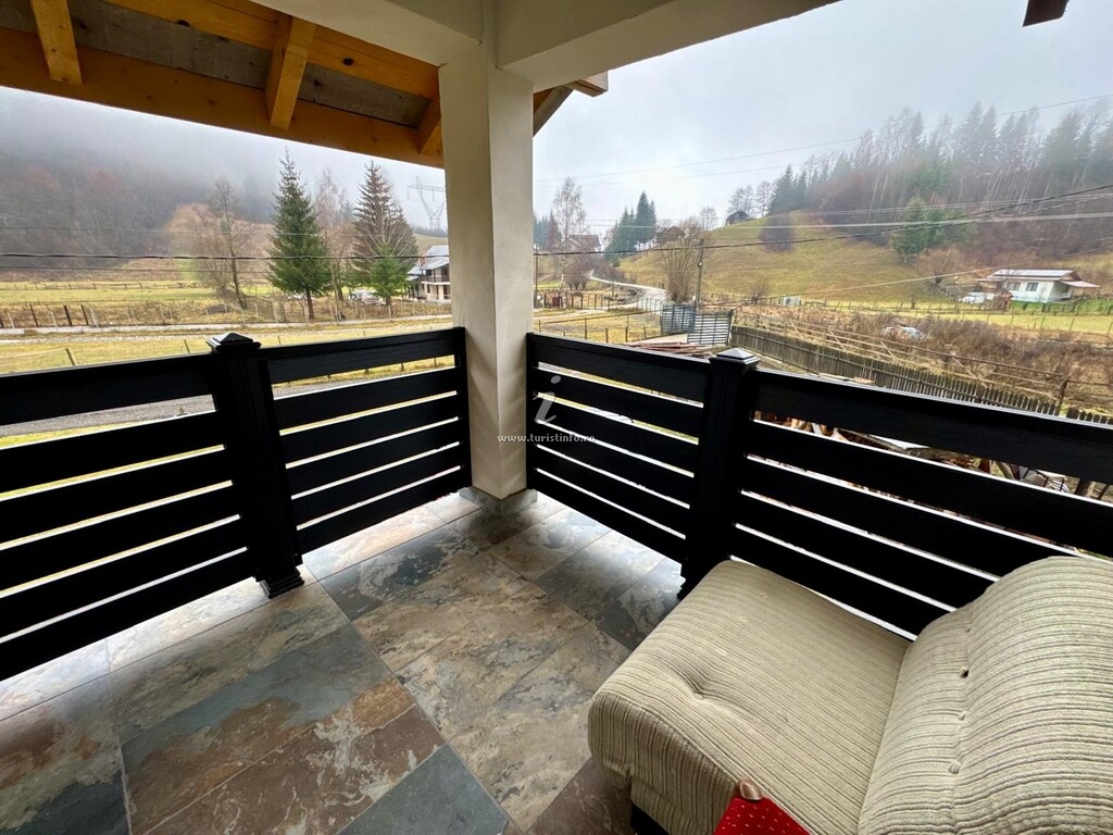Camere de închiriat Casa Petruța