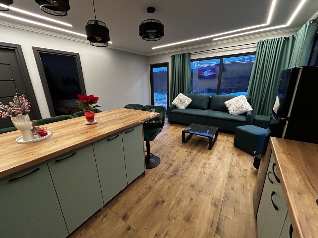 Cabana EMC Hill