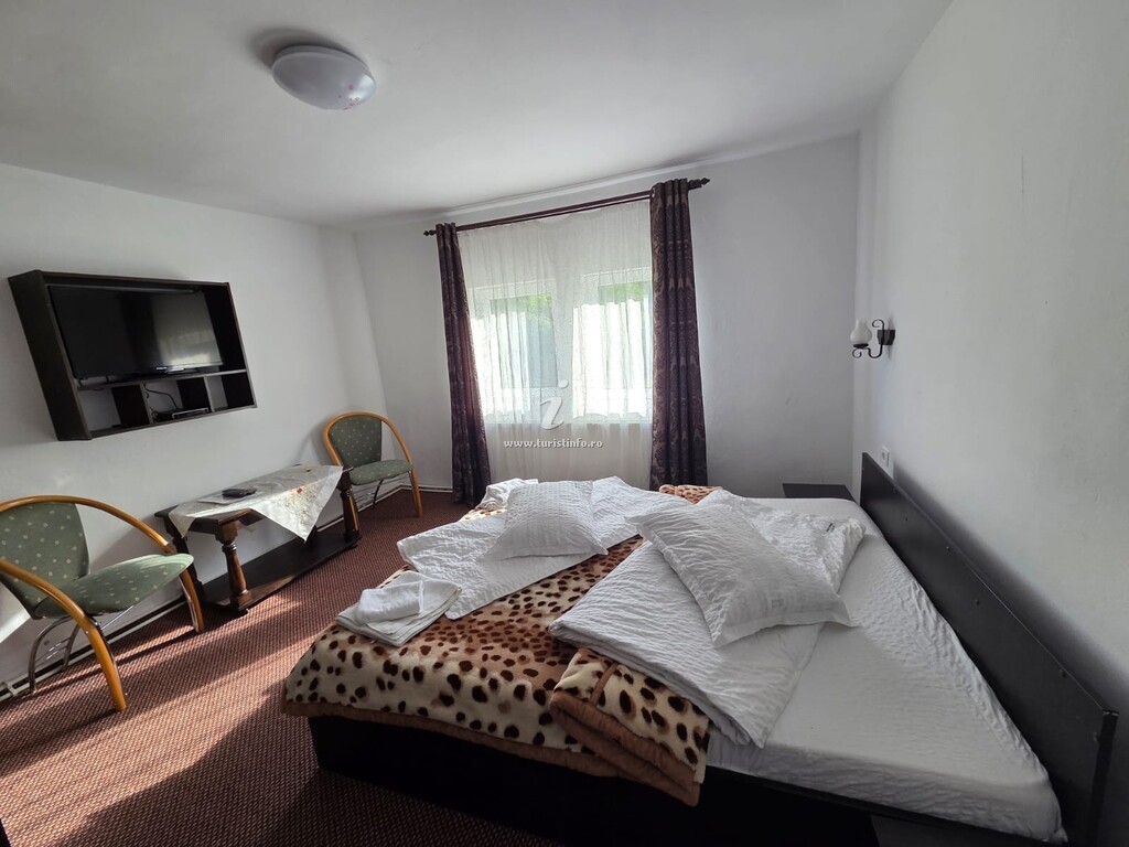 Camere de închiriat Casa de la Muntele Craiului