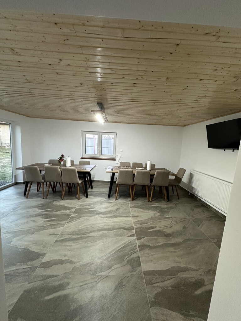Casa Mărul Auriu