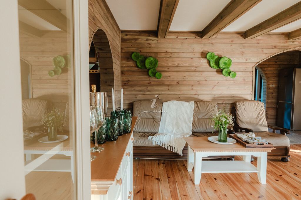Cabana Moonlake Chalet