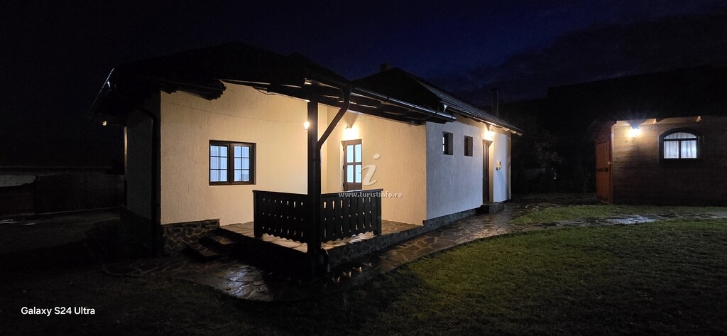 Casa Leo