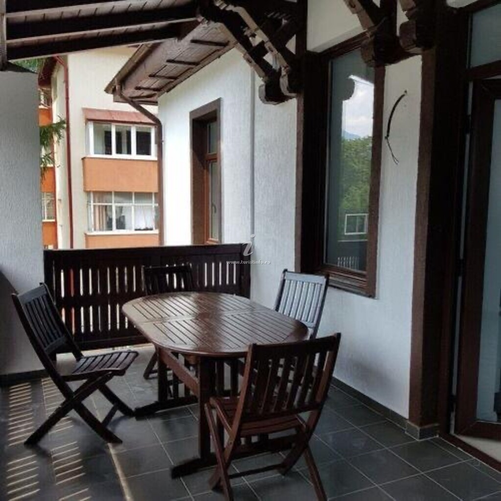 Camere de închiriat White Wood Chalet