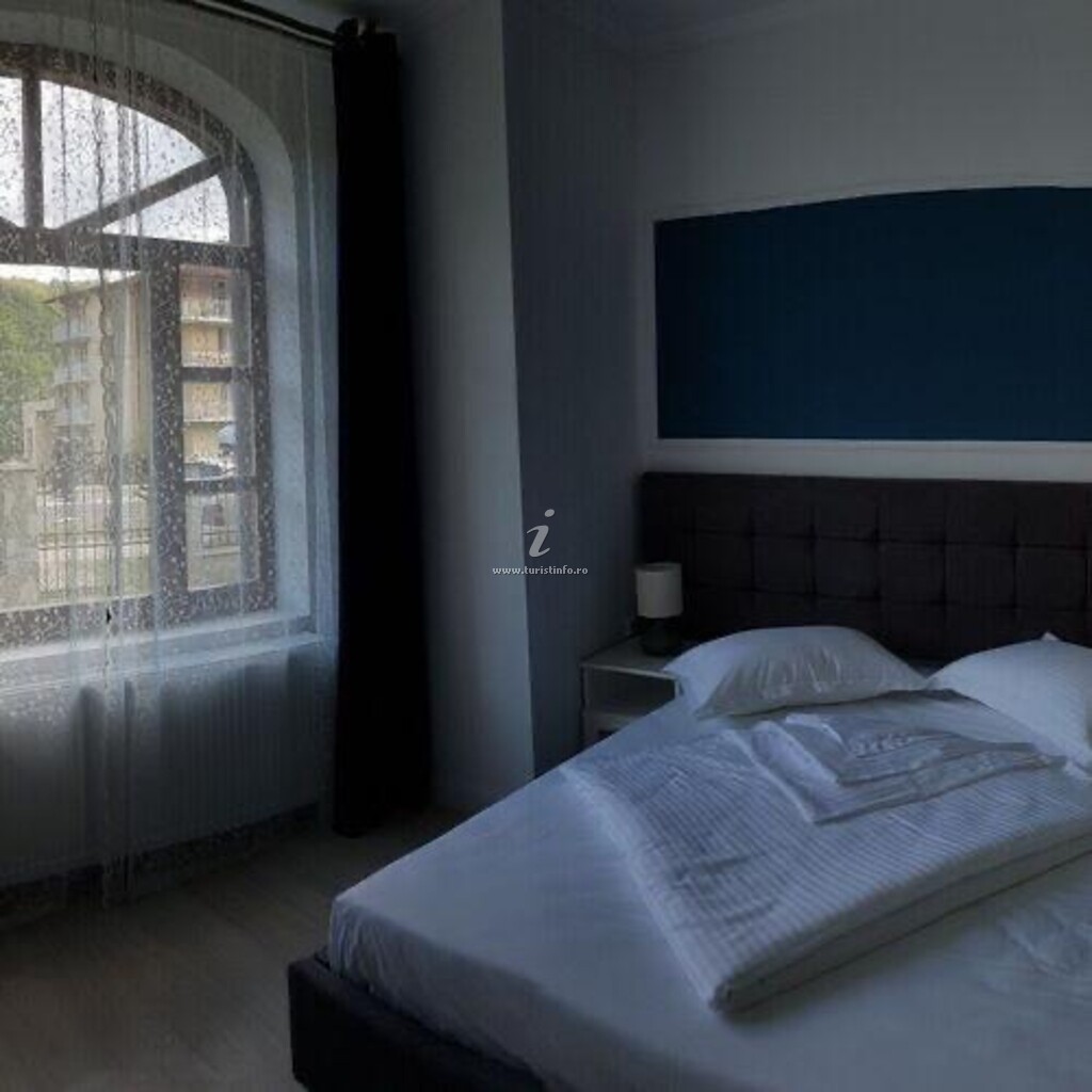 Camere de închiriat White Wood Chalet