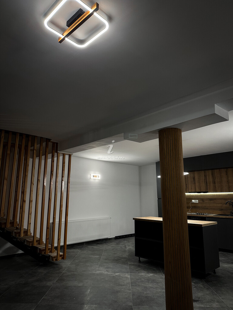 Pensiunea Forest House