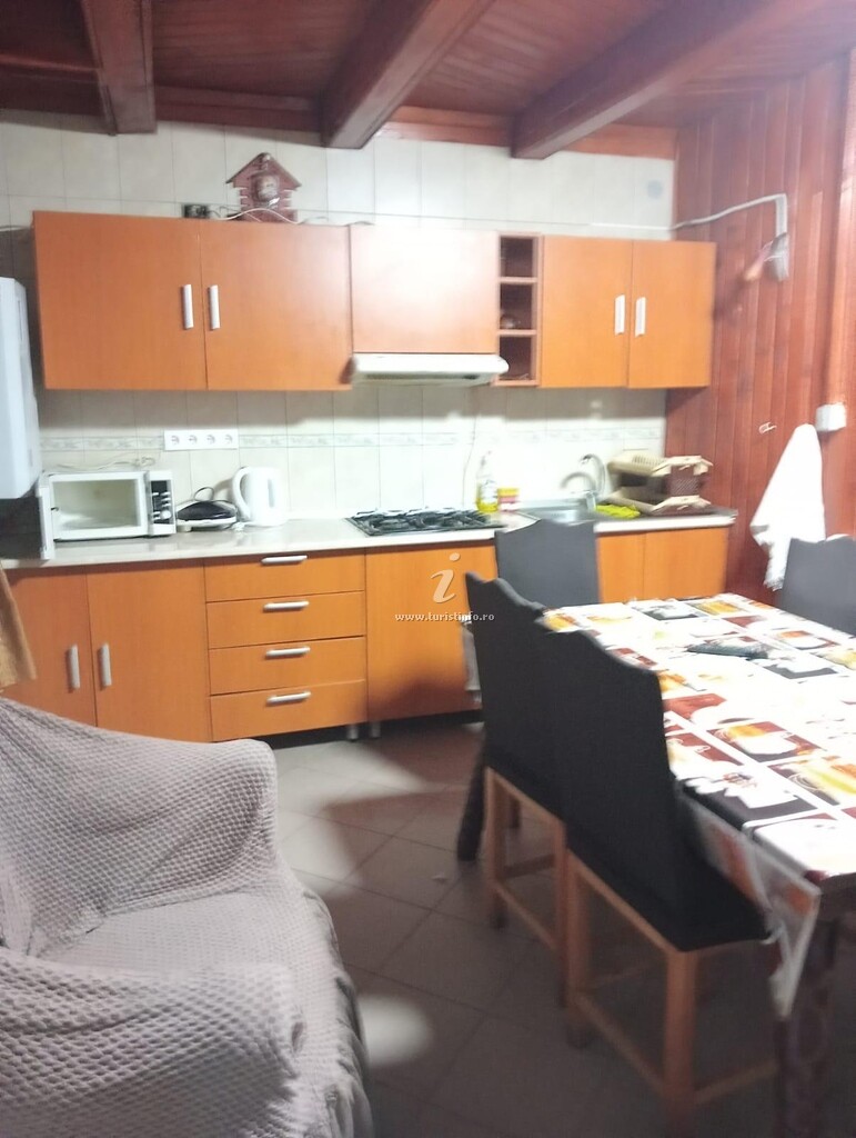 Căsuța Paterău