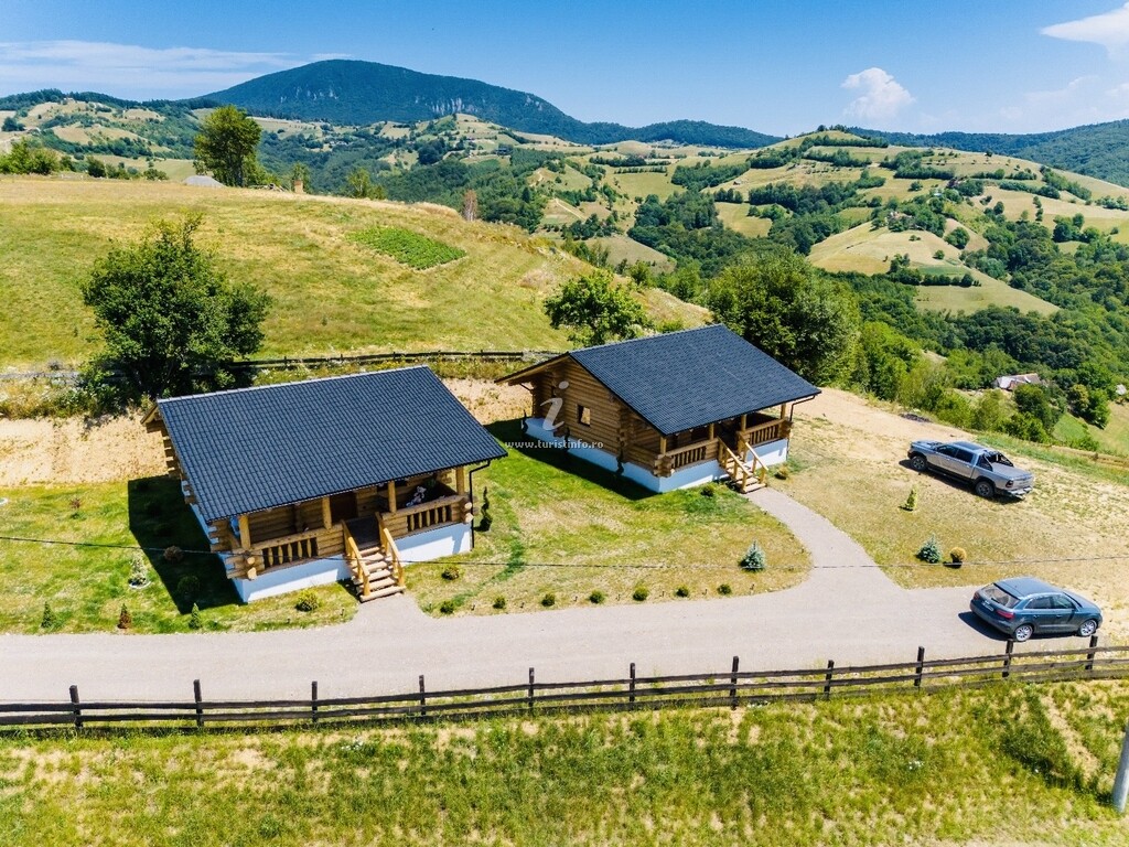 Sub stele Chalets