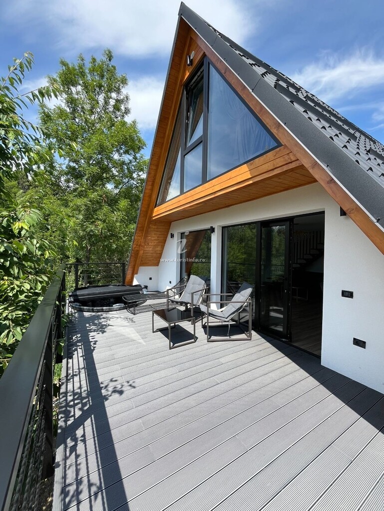 A-frame Belvedere