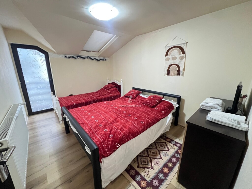 Casa Aya