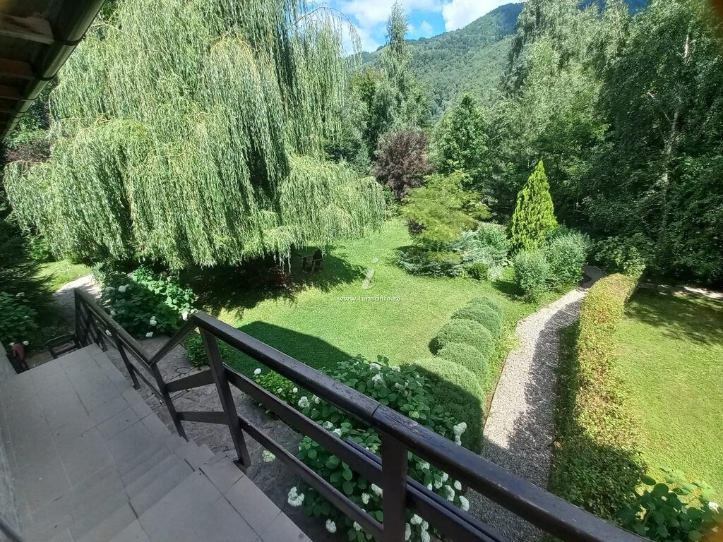 Pensiunea Casa Lacului