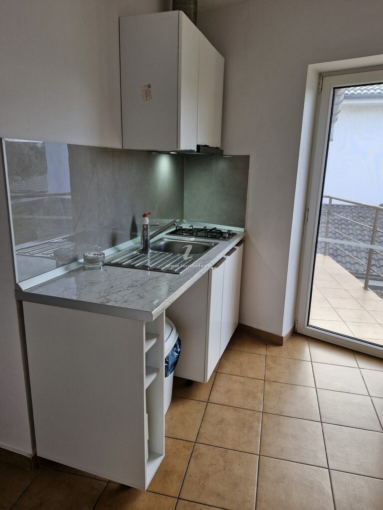 Camere de închiriat la Danezu