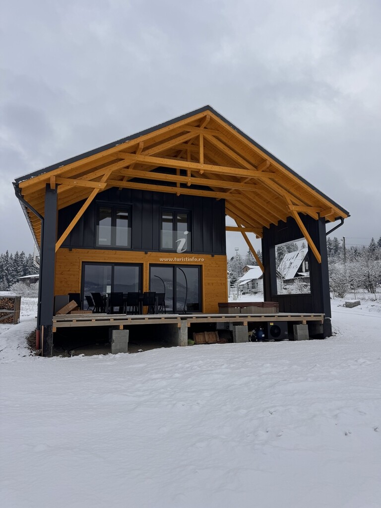 Cabana Aurora