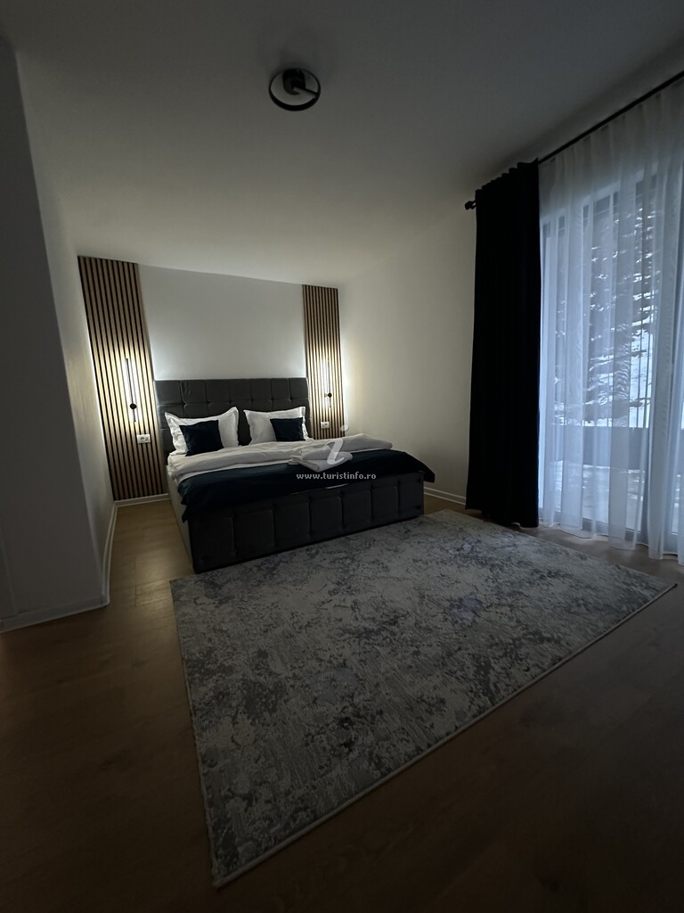 Pensiunea Forest House