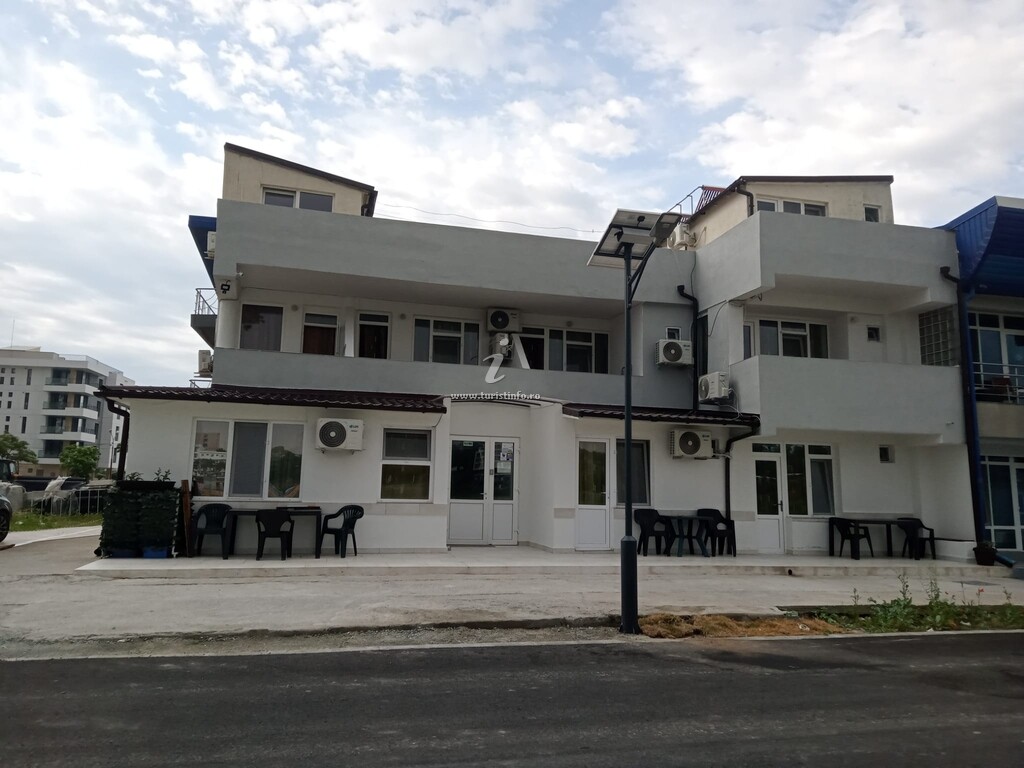 Camere de închiriat Irma