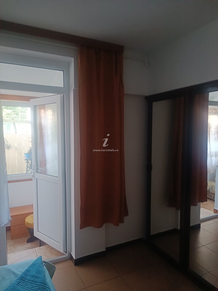 Camere de închiriat Casa Iftimie
