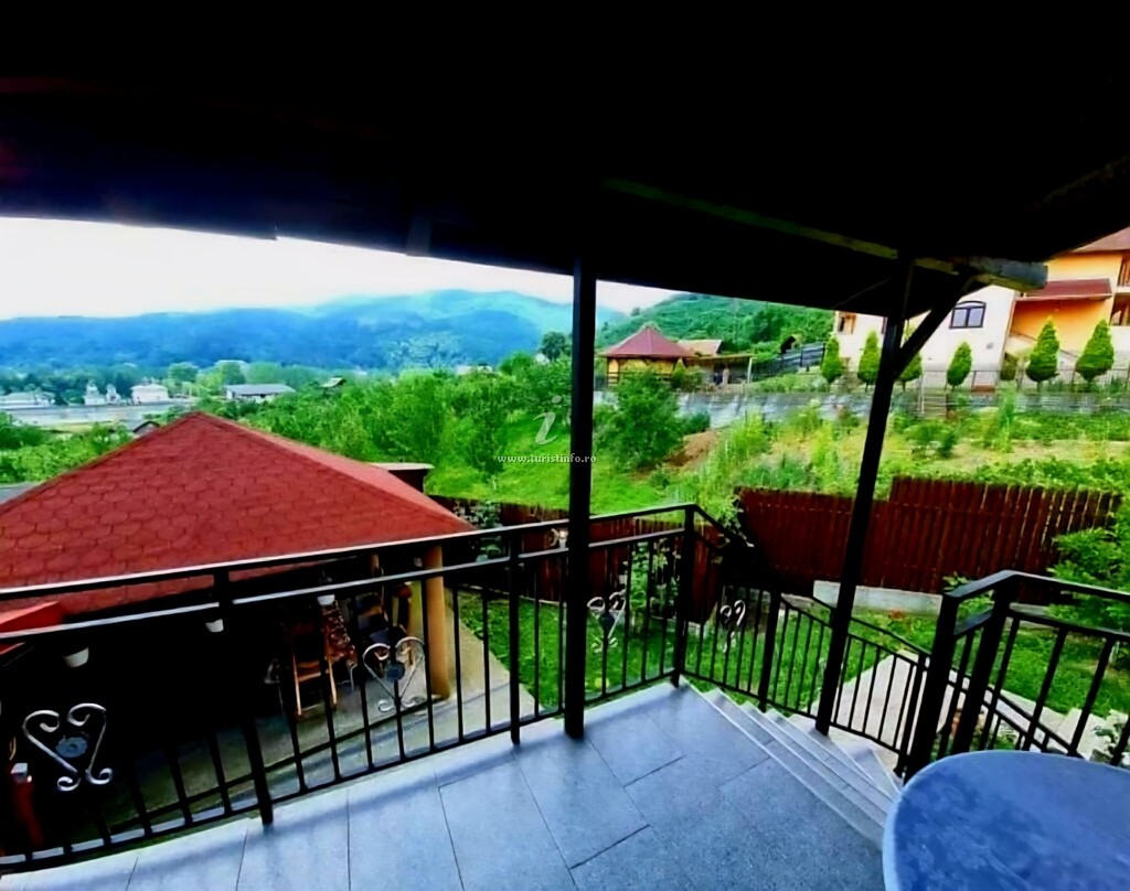 Vila Ostrov Căciulata