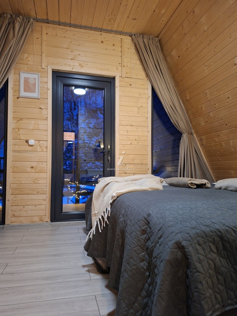Cabana Escape  Remeți  Aframe by the River