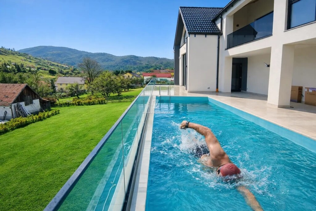 Casa Emirage Pool & SPA