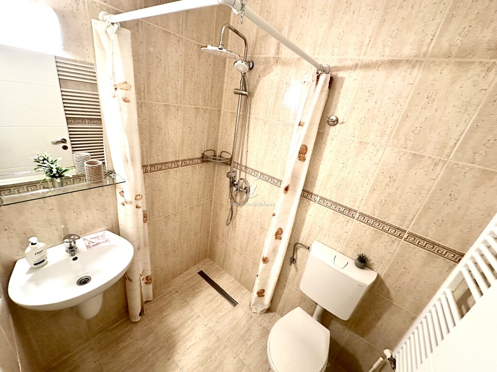 Pensiunea Casa Iliuț