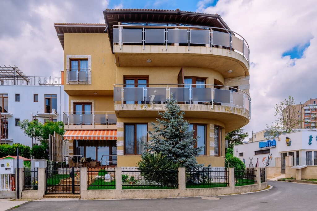 Vila Vraja Mării