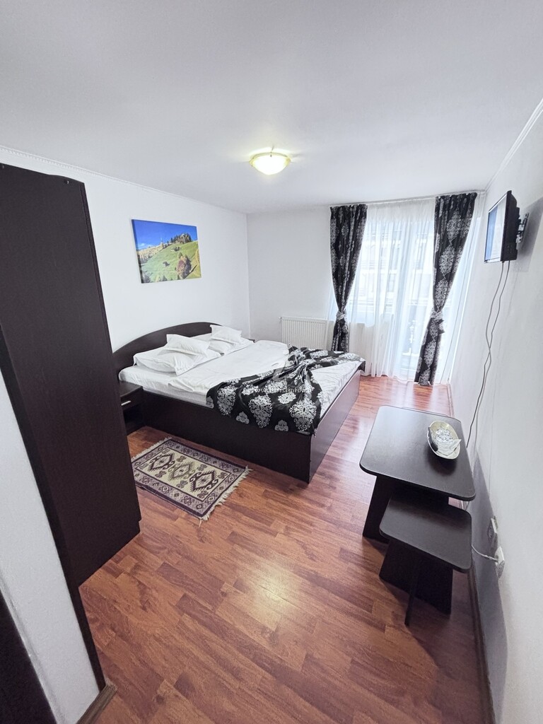 Camere de închiriat Alexandru Dorin