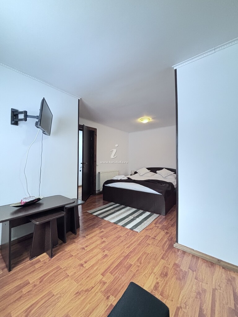 Camere de închiriat Alexandru Dorin