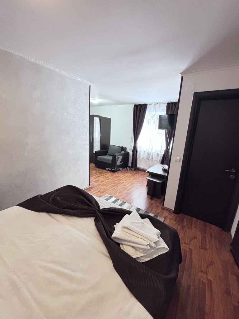 Camere de închiriat Alexandru Dorin
