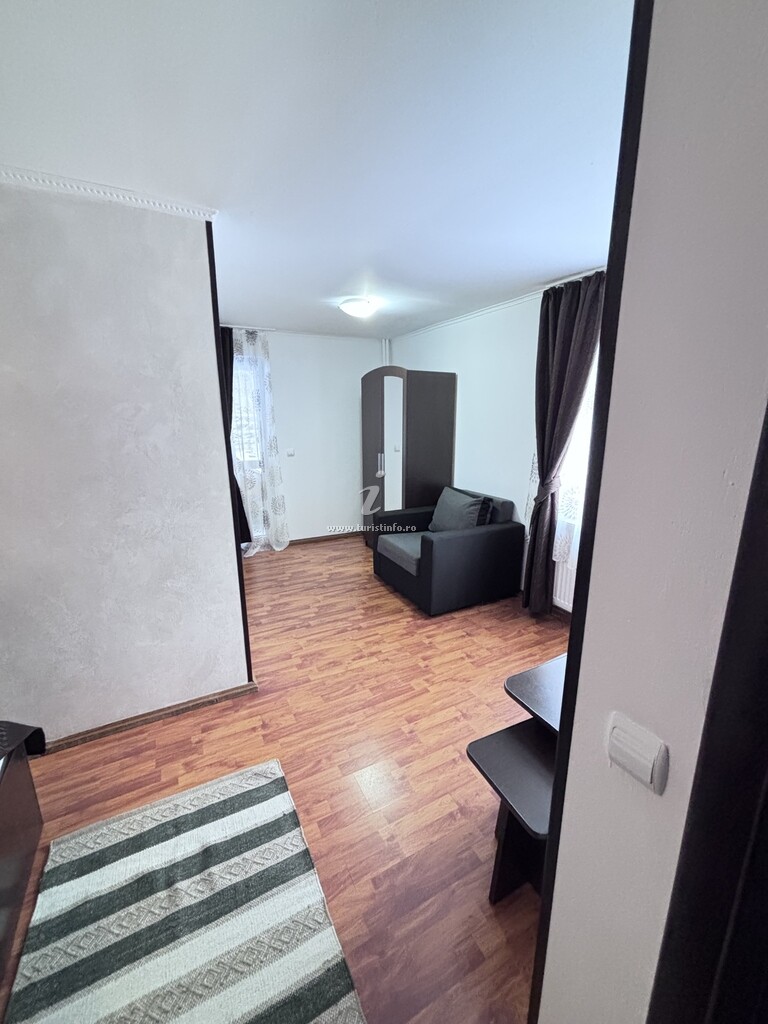 Camere de închiriat Alexandru Dorin