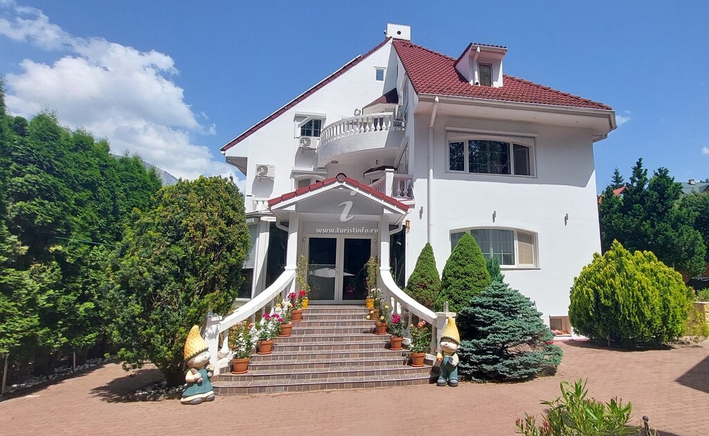 Vilele Forest Retreat