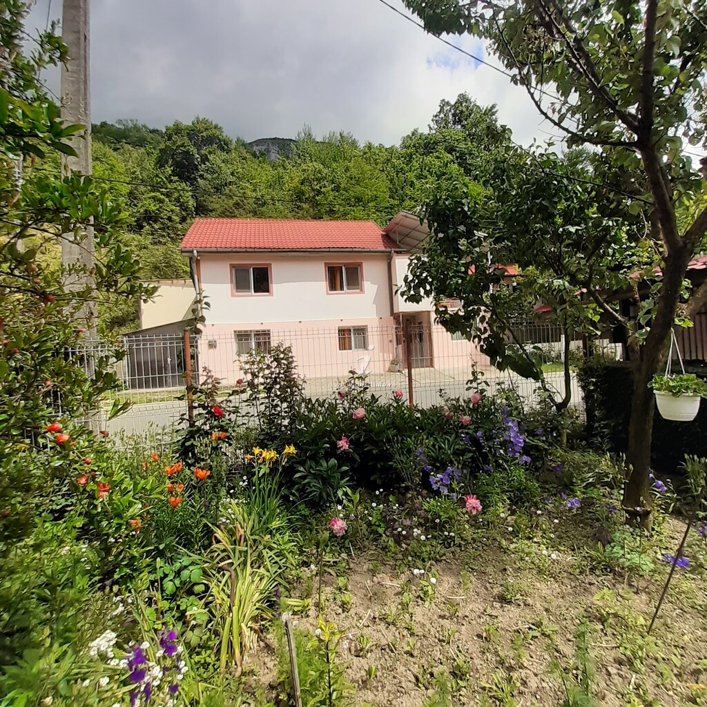 Casa Iza