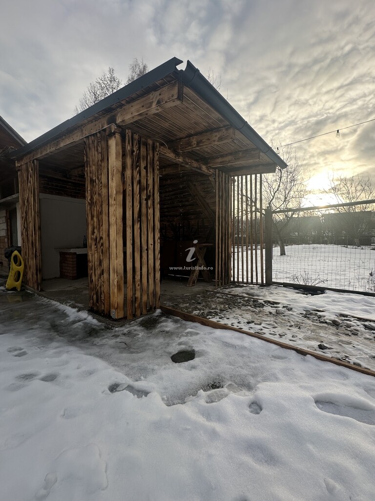Pensiunea Forest House