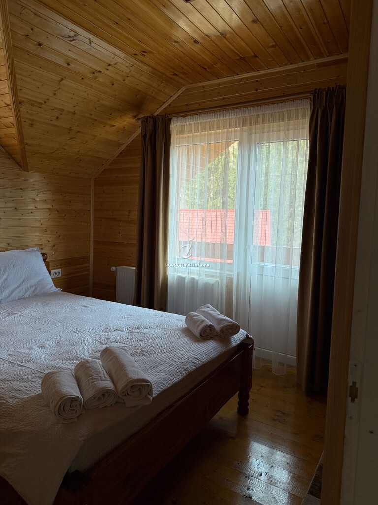 Cabana Cris