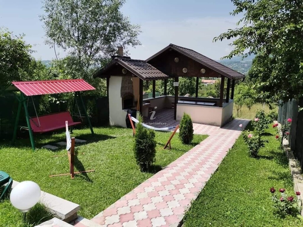 Camere de închiriat Casa David