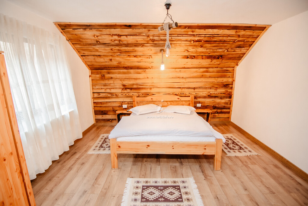 Cabana 3 Brăduți