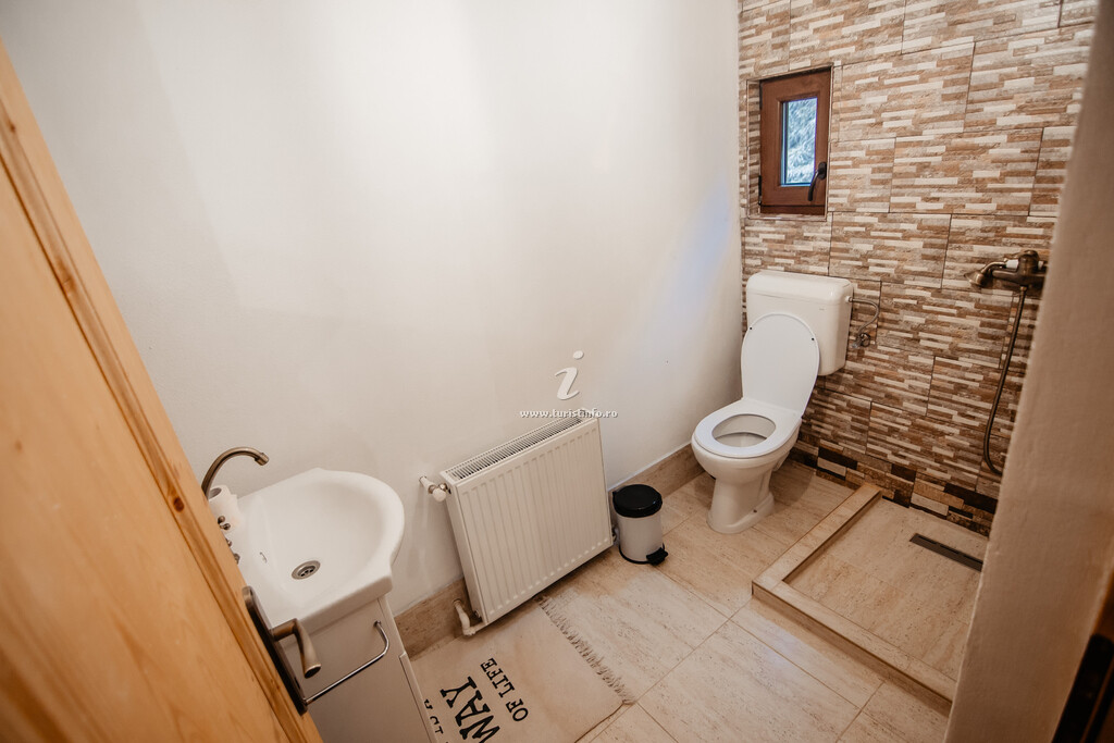 Cabana 3 Brăduți