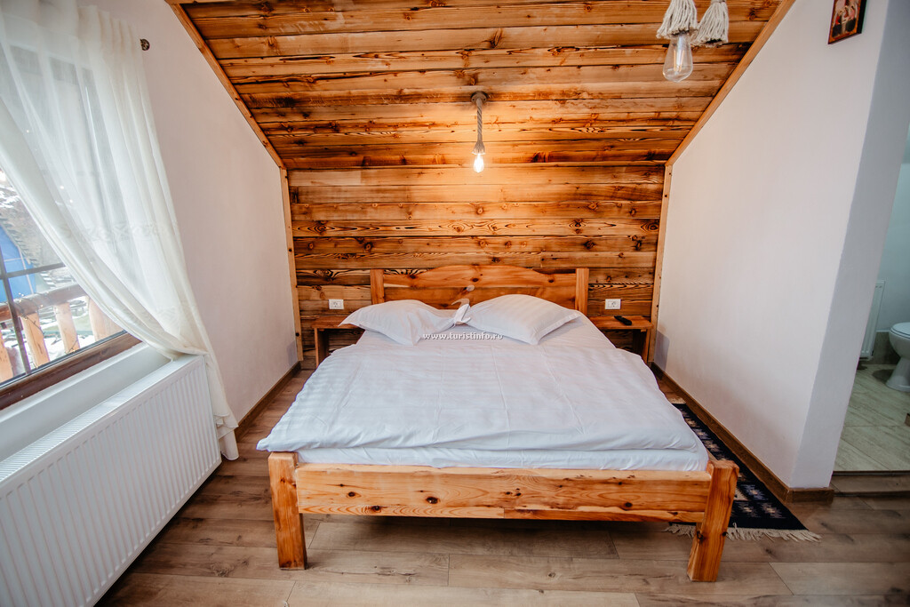 Cabana 3 Brăduți
