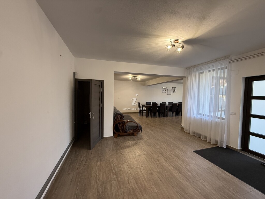 Casa Avram