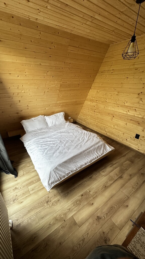 La Știubei Cabin