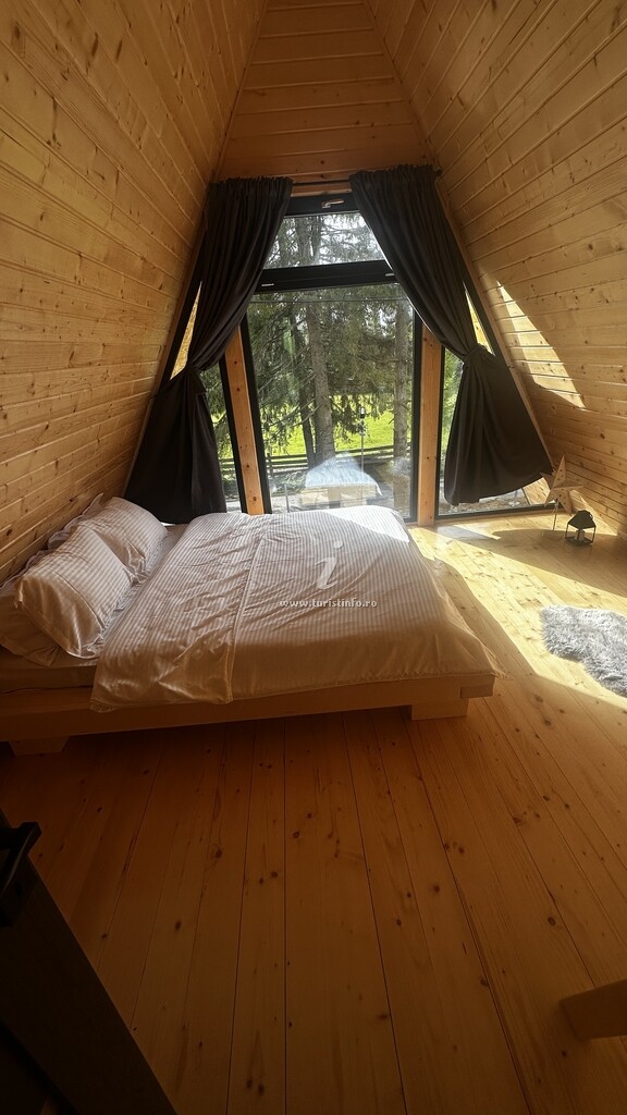 La Știubei Cabin