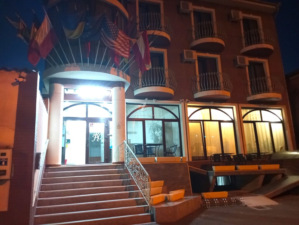 Hotel Rhc Royal