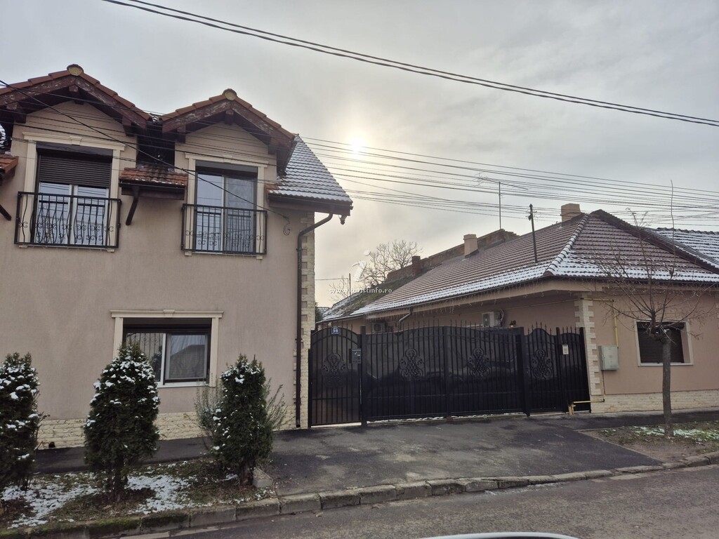 Apartamente Ari