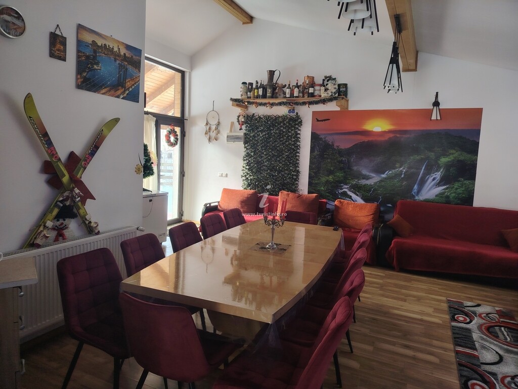 Casa Alpine House